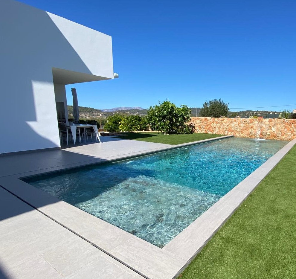 Green Sukabumi Bali Stone Pool Tile 8"x8"