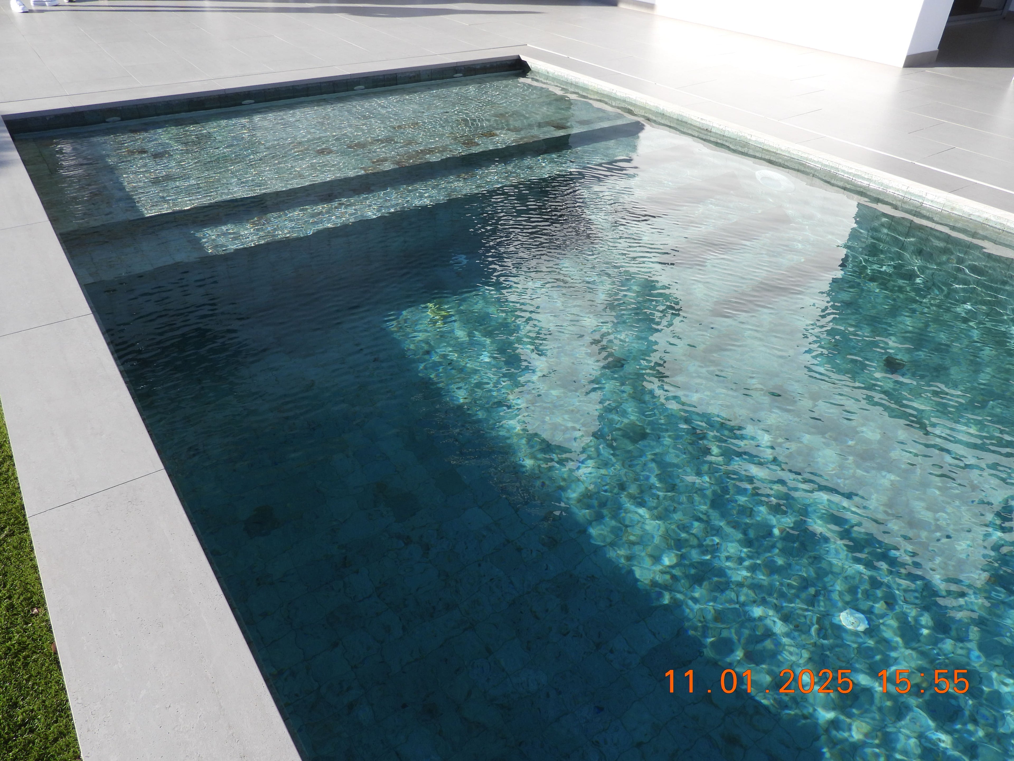 Green Sukabumi Bali Stone Pool Tile 4x4