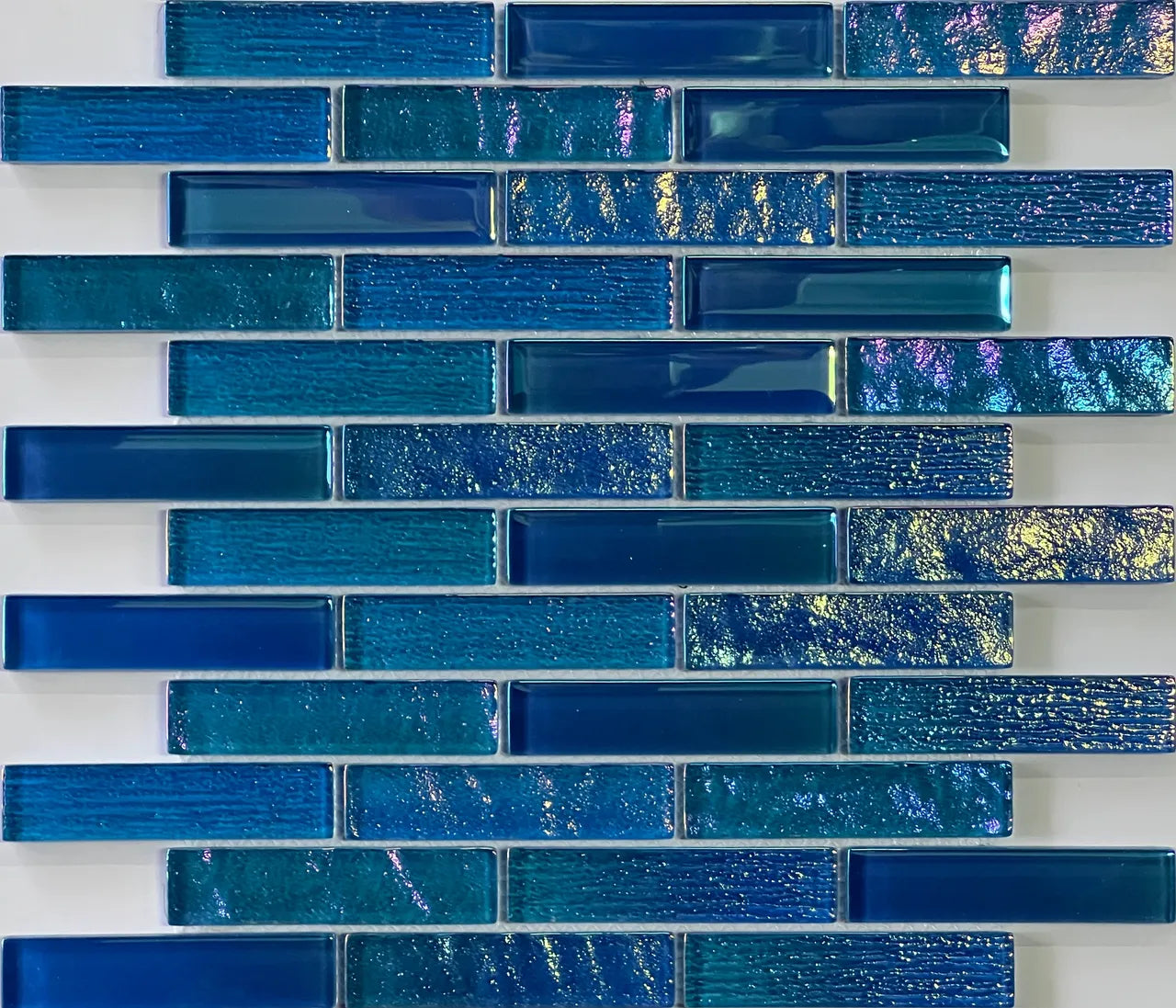 Isla Mujeres Glass Pool Tile 1"x4"