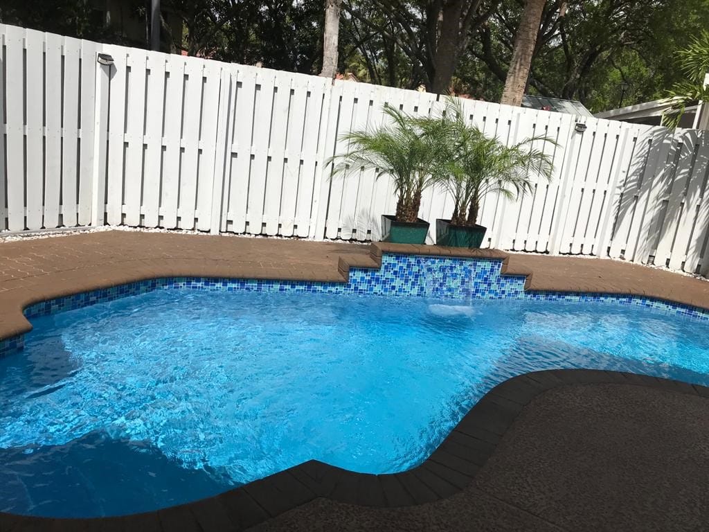 Bahamas Nassau Mixed